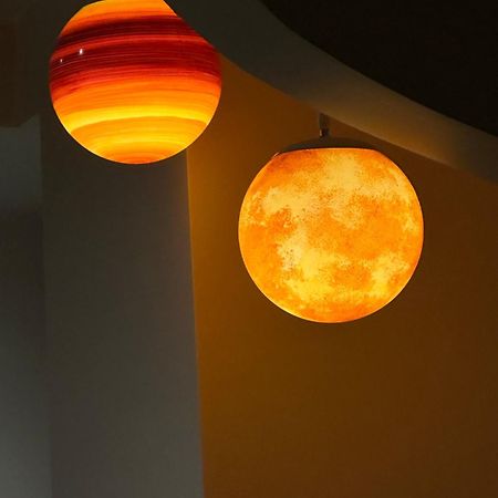 Moon Room, Nuit Insolite - Ollioules Toulon Var Ngoại thất bức ảnh